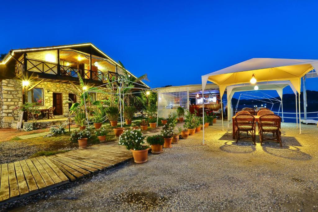 Kekova Theimussa Hotel Kaleucagız Eksteriør billede