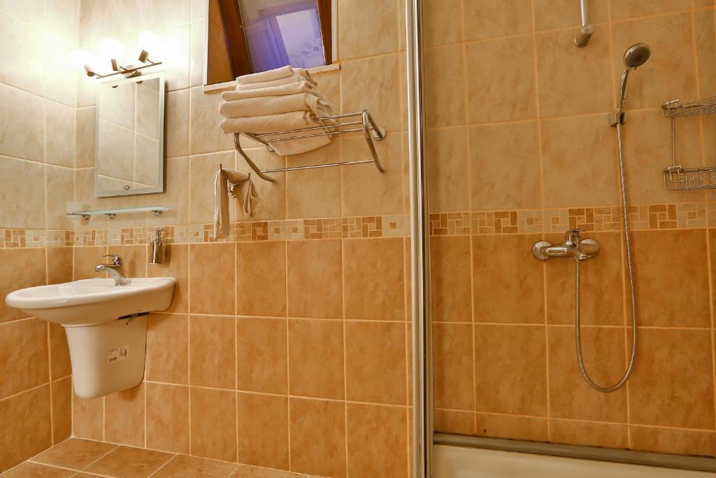 Kekova Theimussa Hotel Kaleucagız Eksteriør billede